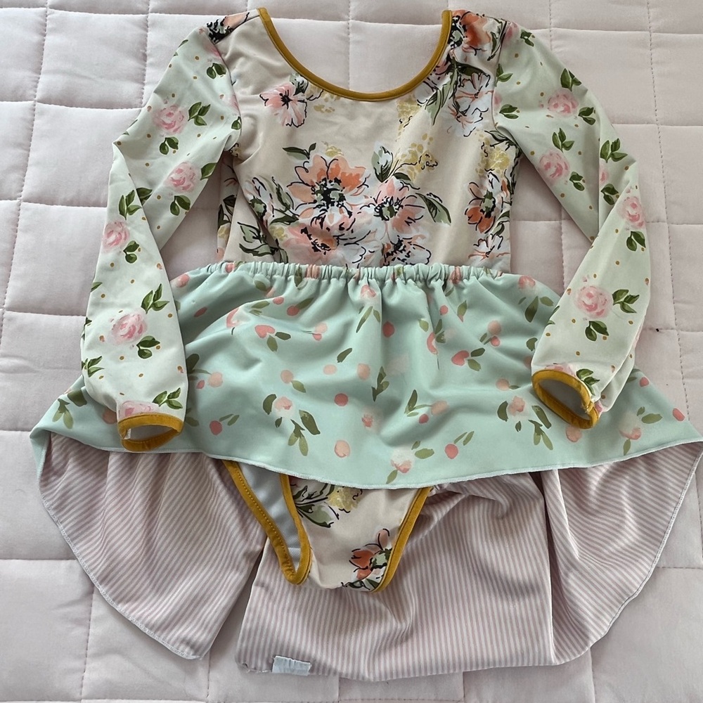 Sweet Honey 2pc Floral Long Sleeve Leotard with Detachable Skirt Size 18 Months